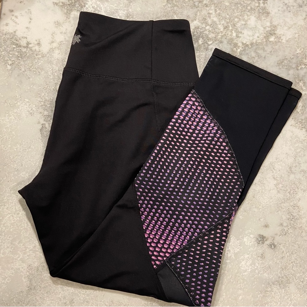 Yoga pants Tech Gear black with purple SMALL drytech inset mesh